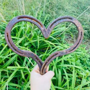 Unique Rustic Horseshoe Heart