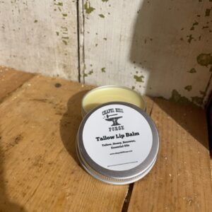 Tallow Lip Balm - Dry Lips